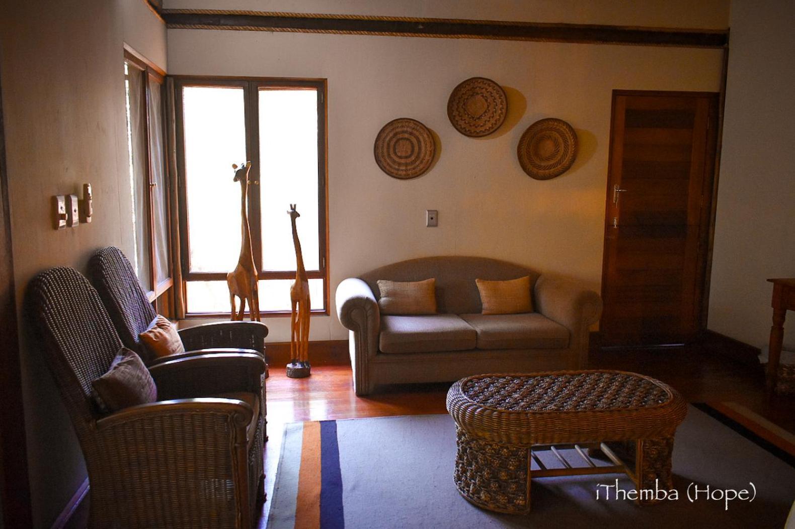 Ihlozi Bush Lodge ฮลูฮลูเว ภายนอก รูปภาพ